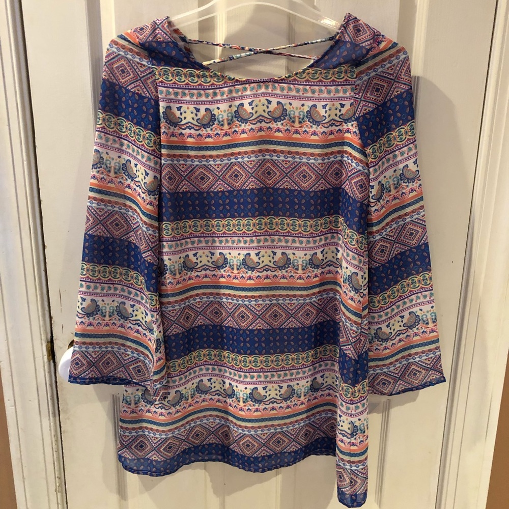 Woman’s Pattern Shirt